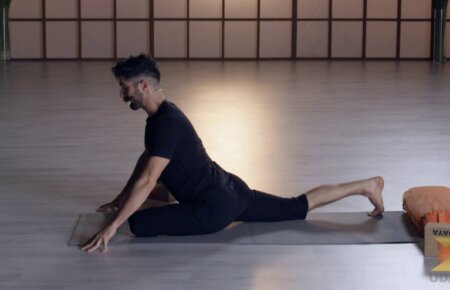 How To Stretch Hips
