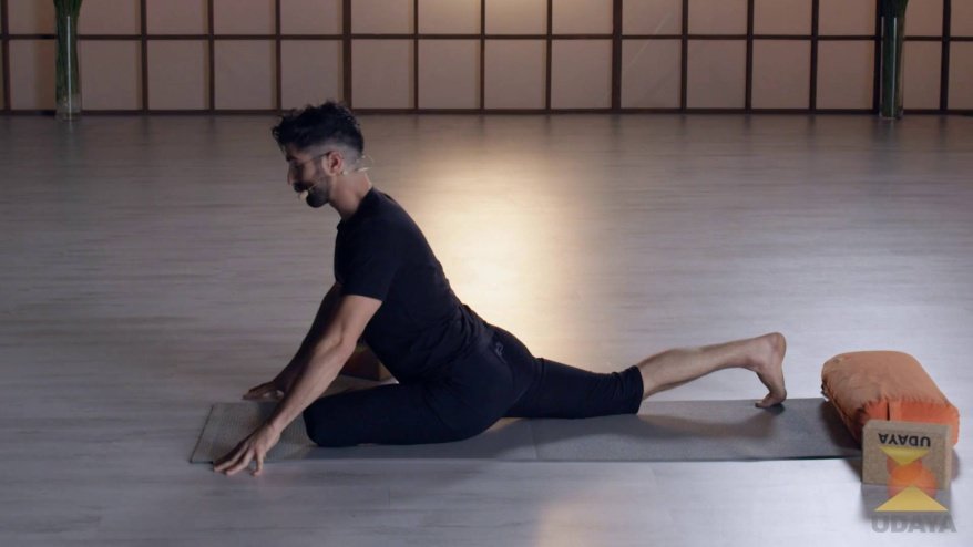 How To Stretch Hips